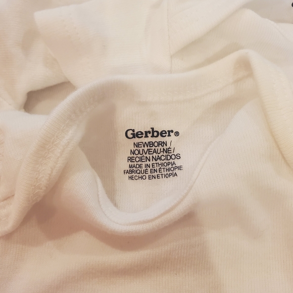 Newborn Onesies - Picture 3 of 4